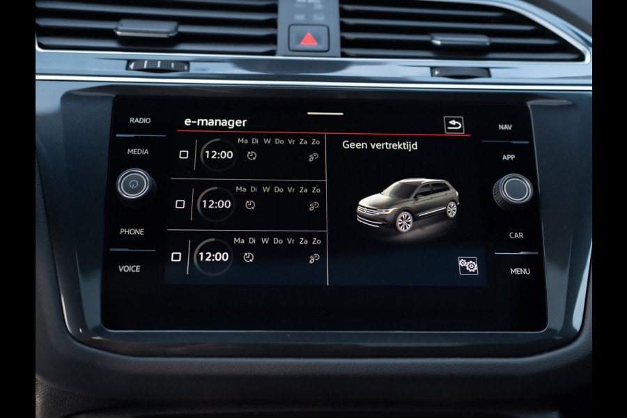Volkswagen Tiguan 1.4 TSI eHybrid R-Line Business+ | 360 Camera | Panodak | 20'' | Keyless | Prijs Rijklaar!!