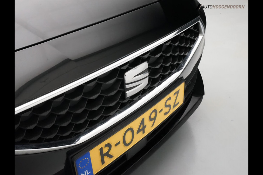 Seat Leon Sportstourer 1.0 TSI Style Business Intense Sport (APPLE CARPLAY,KEYLESS,LED,CAMERA.DIGITAAL DISPLAY,ADAPTIVE CRUISE)