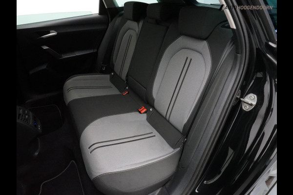 Seat Leon Sportstourer 1.0 TSI Style Business Intense Sport (APPLE CARPLAY,KEYLESS,LED,CAMERA.DIGITAAL DISPLAY,ADAPTIVE CRUISE)