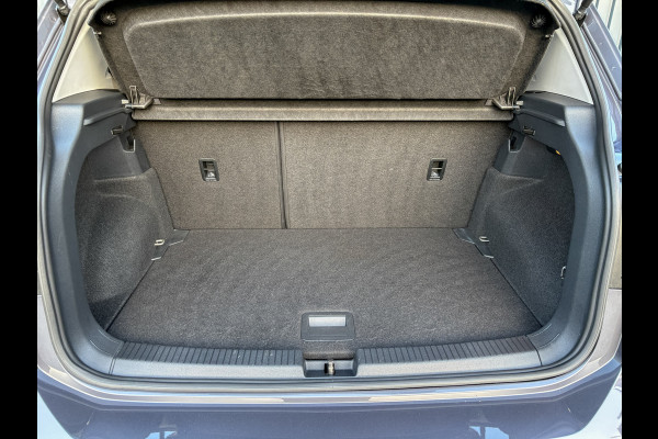 Volkswagen T-Cross 1.0 TSI 110Pk Style | Keyless | Camera | Navi | Apple Carplay/ Android Auto | Prijs Rijklaar!!