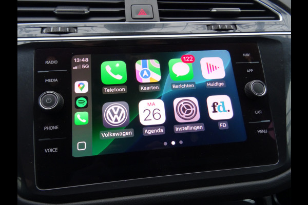 Volkswagen Tiguan 2.0 TSI 4Motion Highline Business R * CARPLAY * GOED ONDERH. !!