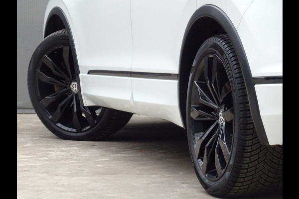 Volkswagen Tiguan 2.0 TSI 4Motion Highline Business R * CARPLAY * GOED ONDERH. !!