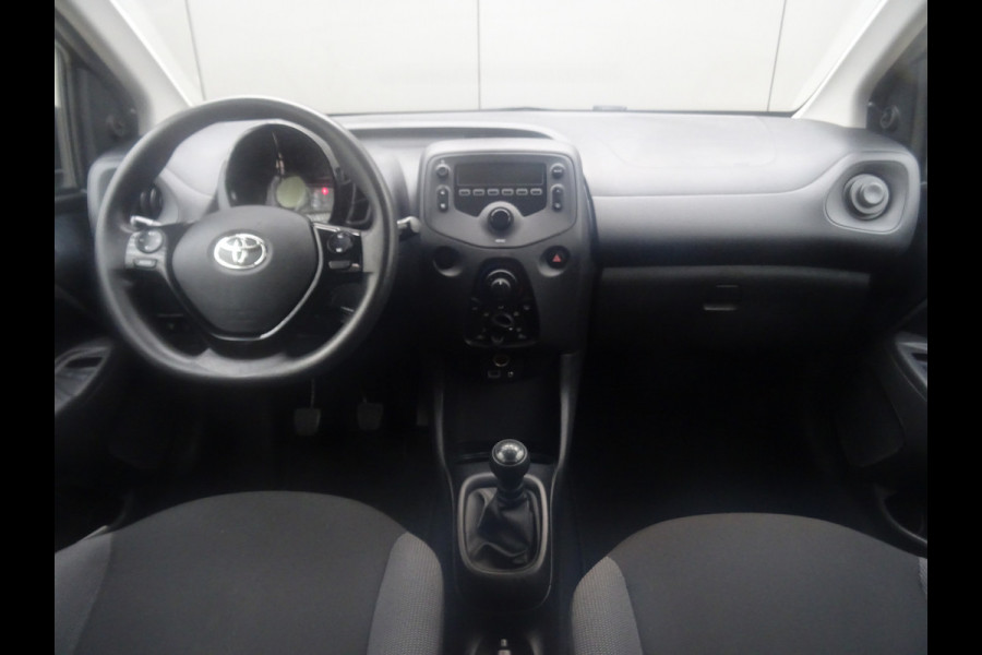 Toyota Aygo 1.0 VVT-i x-fun * BLUETOOTH * LED * GOED ONDERH. !!