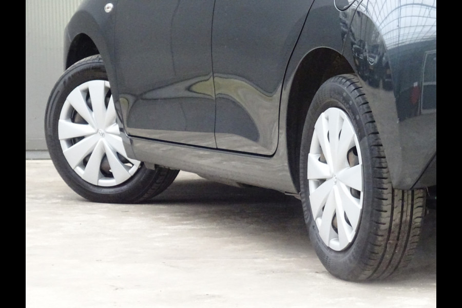 Toyota Aygo 1.0 VVT-i x-fun * BLUETOOTH * LED * GOED ONDERH. !!