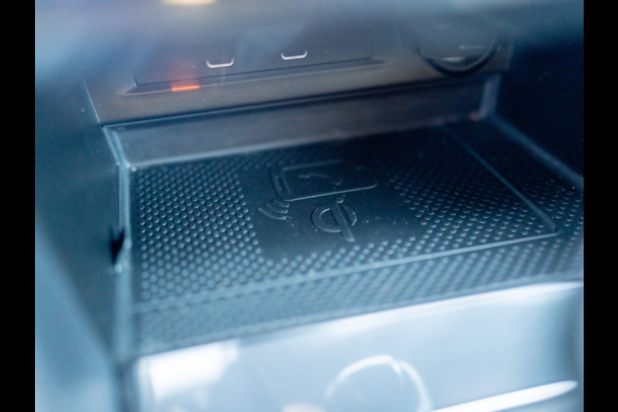 Volkswagen Tiguan 1.5 TSI R-Line Business+ | 360 Camera | 20'' | IQ Light | Groot Navi | Prijs Rijklaar!!