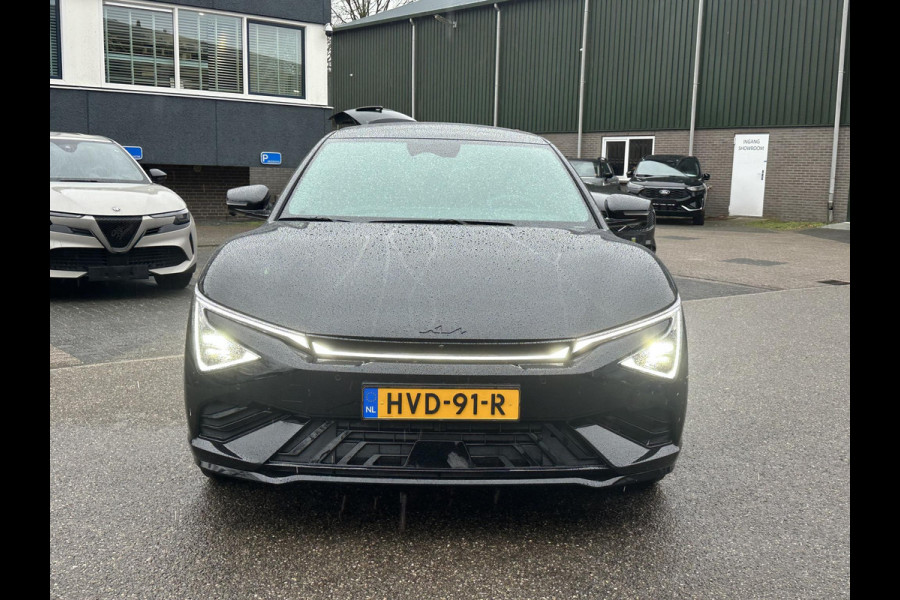 Kia Ev6 GT-Line AWD 84 kWh Facelift / Nieuw Model | Warmtepomp | Meridian Audio | Elektrisch Panoramadak | Afneembare Trekhaak | 360° Camera | Elektrische Stoelen met Geheugen | Stoel- & Stuurverwarming | Head-Up Display | Kia Garantie tot 2035 | Origineel NL-Auto | 1e Eigenaar / 7000KM!