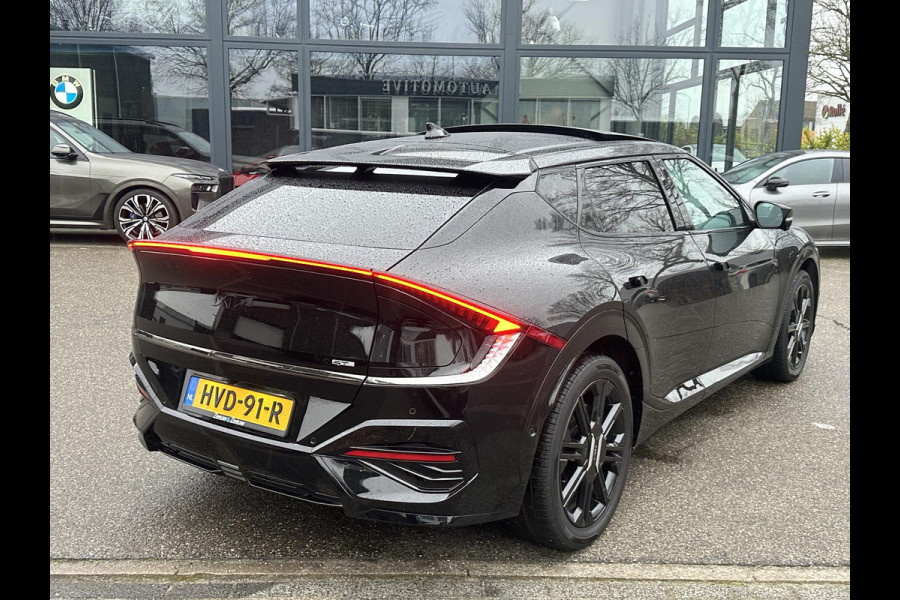 Kia Ev6 GT-Line AWD 84 kWh Facelift / Nieuw Model | Warmtepomp | Meridian Audio | Elektrisch Panoramadak | Afneembare Trekhaak | 360° Camera | Elektrische Stoelen met Geheugen | Stoel- & Stuurverwarming | Head-Up Display | Kia Garantie tot 2035 | Origineel NL-Auto | 1e Eigenaar / 7000KM!