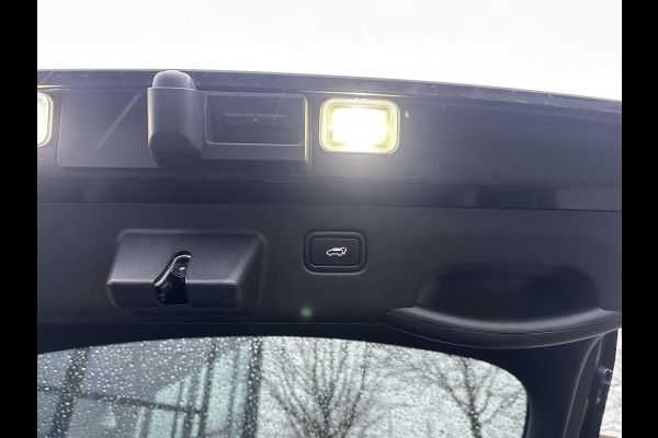 Kia Ev6 GT-Line AWD 84 kWh Facelift / Nieuw Model | Warmtepomp | Meridian Audio | Elektrisch Panoramadak | Afneembare Trekhaak | 360° Camera | Elektrische Stoelen met Geheugen | Stoel- & Stuurverwarming | Head-Up Display | Kia Garantie tot 2035 | Origineel NL-Auto | 1e Eigenaar / 7000KM!