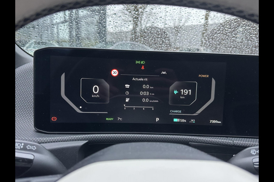 Kia Ev6 GT-Line AWD 84 kWh Facelift / Nieuw Model | Warmtepomp | Meridian Audio | Elektrisch Panoramadak | Afneembare Trekhaak | 360° Camera | Elektrische Stoelen met Geheugen | Stoel- & Stuurverwarming | Head-Up Display | Kia Garantie tot 2035 | Origineel NL-Auto | 1e Eigenaar / 7000KM!