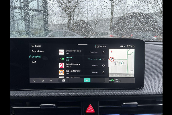 Kia Ev6 GT-Line AWD 84 kWh Facelift / Nieuw Model | Warmtepomp | Meridian Audio | Elektrisch Panoramadak | Afneembare Trekhaak | 360° Camera | Elektrische Stoelen met Geheugen | Stoel- & Stuurverwarming | Head-Up Display | Kia Garantie tot 2035 | Origineel NL-Auto | 1e Eigenaar / 7000KM!