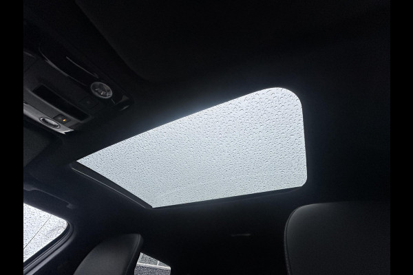 Kia Ev6 GT-Line AWD 84 kWh Facelift / Nieuw Model | Warmtepomp | Meridian Audio | Elektrisch Panoramadak | Afneembare Trekhaak | 360° Camera | Elektrische Stoelen met Geheugen | Stoel- & Stuurverwarming | Head-Up Display | Kia Garantie tot 2035 | Origineel NL-Auto | 1e Eigenaar / 7000KM!