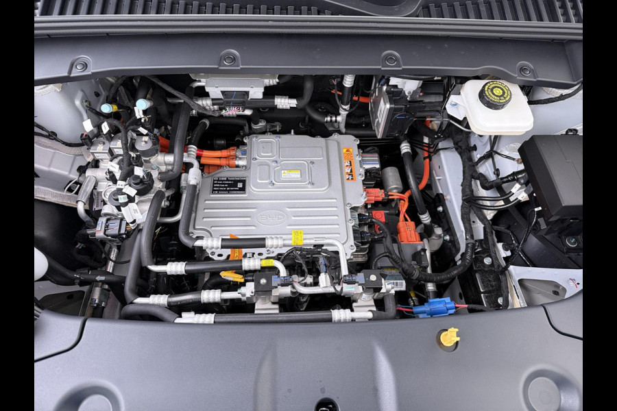 BYD ATTO 2 Boost 45 kWh DIRECT LEVERBAAR | Volledige BYD Fabrieksgarantie t/m 11-2030 of 150.000 km | Stoel & Stuurverwarming | Adaptieve Cruise | 360° Camera | Panoramadak | Dodehoekassistent | Origineel NL Auto