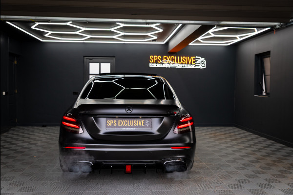 Mercedes-Benz E-Klasse AMG 63 S 4MATIC Premium Plus / Keramisch / Downpipes / Burmester / PPF / Pano / Luchtv. / Alarm / stoelverw/koeling / Mat wrap /  Vol optie