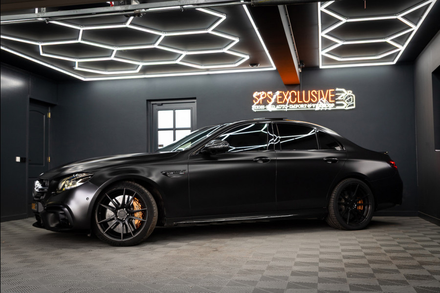 Mercedes-Benz E-Klasse AMG 63 S 4MATIC Premium Plus / Keramisch / Downpipes / Burmester / PPF / Pano / Luchtv. / Alarm / stoelverw/koeling / Mat wrap /  Vol optie