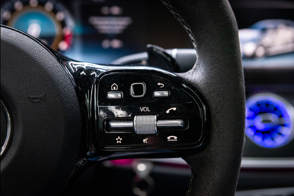 Mercedes-Benz E-Klasse AMG 63 S 4MATIC Premium Plus / Keramisch / Downpipes / Burmester / PPF / Pano / Luchtv. / Alarm / stoelverw/koeling / Mat wrap /  Vol optie