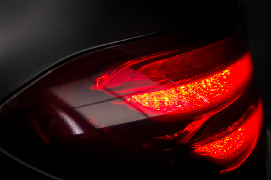 Mercedes-Benz E-Klasse AMG 63 S 4MATIC Premium Plus / Keramisch / Downpipes / Burmester / PPF / Pano / Luchtv. / Alarm / stoelverw/koeling / Mat wrap /  Vol optie