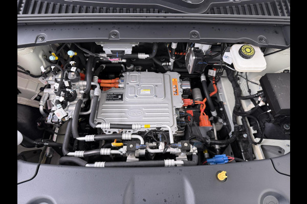 BYD ATTO 2 Boost 45 kWh DIRECT LEVERBAAR | Volledige BYD Fabrieksgarantie t/m 11-2030 of 150.000 km | Stoel & Stuurverwarming | Adaptieve Cruise | 360° Camera | Panoramadak | Dodehoekassistent | Origineel NL Auto