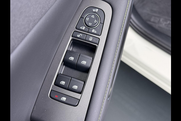 BYD ATTO 2 Boost 45 kWh DIRECT LEVERBAAR | Volledige BYD Fabrieksgarantie t/m 11-2030 of 150.000 km | Stoel & Stuurverwarming | Adaptieve Cruise | 360° Camera | Panoramadak | Dodehoekassistent | Origineel NL Auto