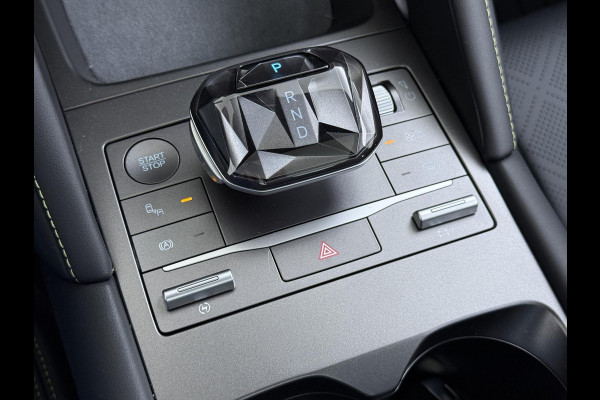 BYD ATTO 2 Boost 45 kWh DIRECT LEVERBAAR | Volledige BYD Fabrieksgarantie t/m 11-2030 of 150.000 km | Stoel & Stuurverwarming | Adaptieve Cruise | 360° Camera | Panoramadak | Dodehoekassistent | Origineel NL Auto