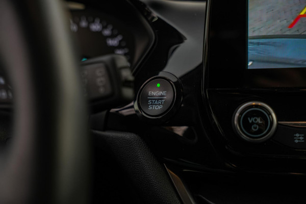 Ford Fiesta 1.0 EcoBoost Titanium Automaat B&O LED Stoel Stuurverw. Camera Navigatie DAB+
