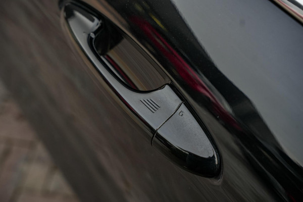 Ford Fiesta 1.0 EcoBoost Titanium Automaat B&O LED Stoel Stuurverw. Camera Navigatie DAB+