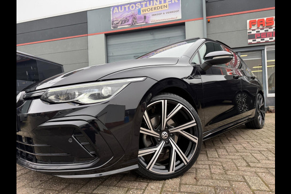 Volkswagen Golf 1.5 eTSI 2022 R-LINE DSG PANO ACC SIDE-ASSLEDER ALCANTARA
