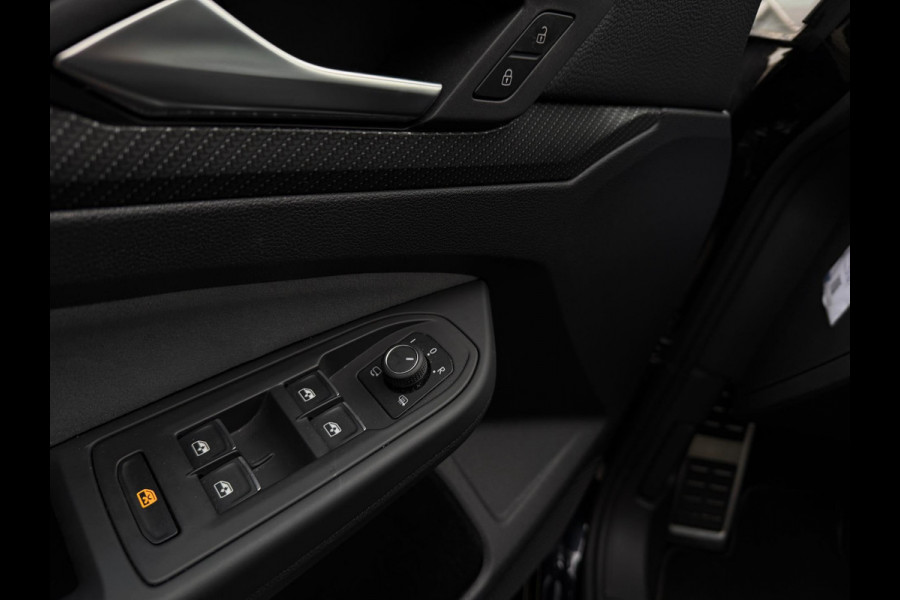 Volkswagen Golf 1.5 eTSI 2022 R-LINE DSG PANO ACC SIDE-ASSLEDER ALCANTARA