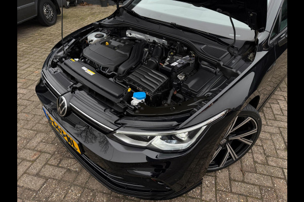 Volkswagen Golf 1.5 eTSI 2022 R-LINE DSG PANO ACC SIDE-ASSLEDER ALCANTARA