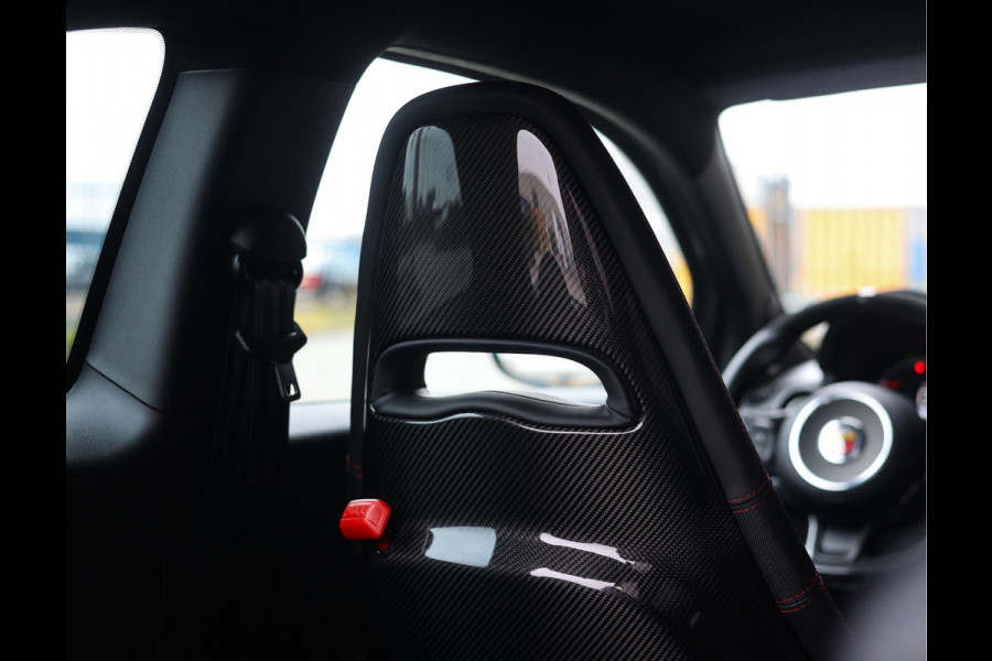 Abarth 695 Competizione | Grigio Sfrenato - Sabelt sportstoelen - Brembo - Beats