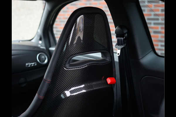 Abarth 695 Competizione | Grigio Sfrenato - Sabelt sportstoelen - Brembo - Beats