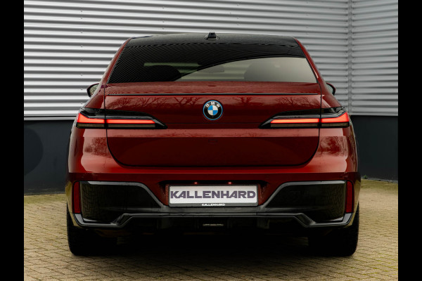 BMW i7 eDrive50 - M-Sport Pro - Skylounge - Stoelventilatie + Massage V+A - Individual Leder
