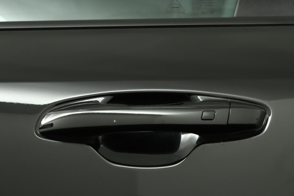 Kia Niro Launch Edition Apple Carplay/Android Auto - Cruise Control - Navigatie - Stoel/Stuur Verwarming - Stoel Verkoeling - Trekhaak - Fabrieksgarantie tot 09-2029