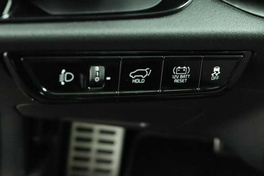 Kia Niro Launch Edition Apple Carplay/Android Auto - Cruise Control - Navigatie - Stoel/Stuur Verwarming - Stoel Verkoeling - Trekhaak - Fabrieksgarantie tot 09-2029