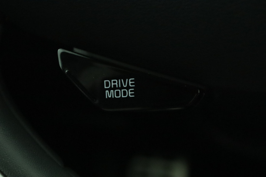 Kia Niro Launch Edition Apple Carplay/Android Auto - Cruise Control - Navigatie - Stoel/Stuur Verwarming - Stoel Verkoeling - Trekhaak - Fabrieksgarantie tot 09-2029