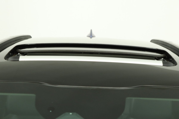 Kia Niro Launch Edition Apple Carplay/Android Auto - Cruise Control - Navigatie - Stoel/Stuur Verwarming - Stoel Verkoeling - Trekhaak - Fabrieksgarantie tot 09-2029