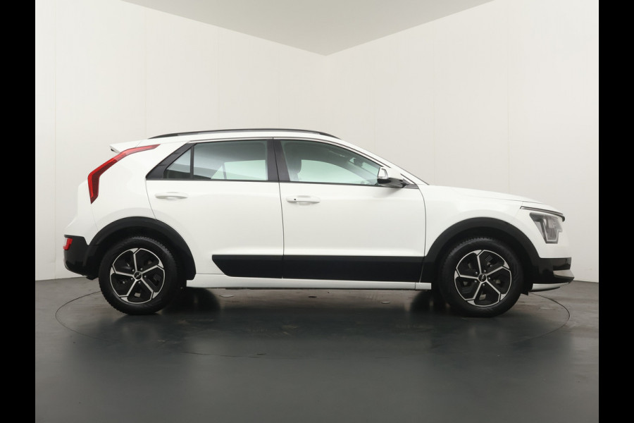 Kia Niro 1.6 GDi Hybrid DynamicLine Apple Carplay/Android Auto - Cruise Control - Climate Control - Navigatie - Achteruitrijcamera - Fabrieksgarantie tot 03-2030