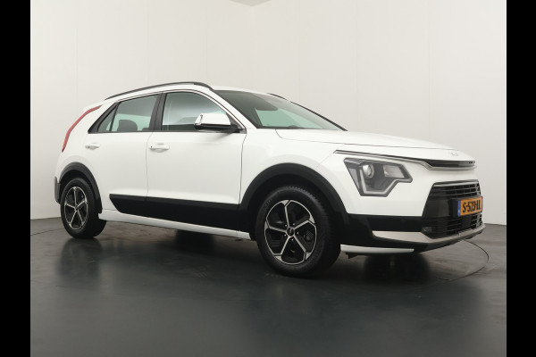 Kia Niro 1.6 GDi Hybrid DynamicLine Apple Carplay/Android Auto - Cruise Control - Climate Control - Navigatie - Achteruitrijcamera - Fabrieksgarantie tot 03-2030