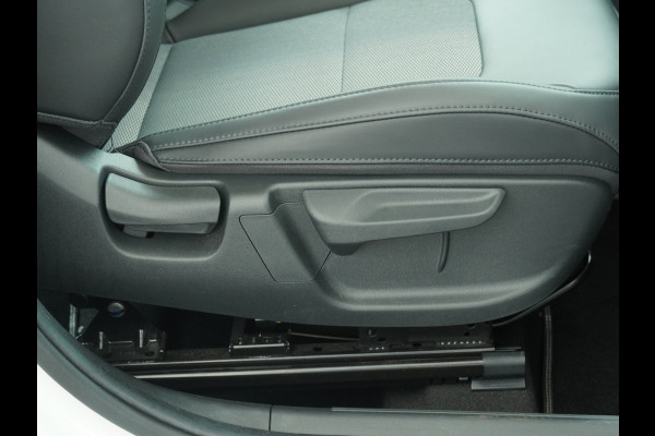 Kia Niro 1.6 GDi Hybrid DynamicLine Apple Carplay/Android Auto - Cruise Control - Climate Control - Navigatie - Achteruitrijcamera - Fabrieksgarantie tot 03-2030