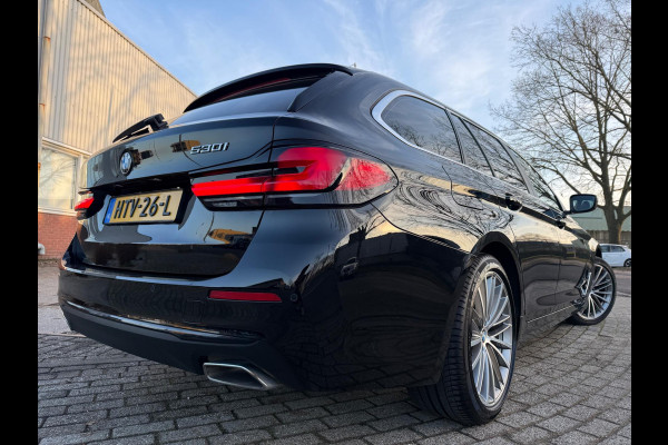 BMW 5 Serie Touring 530i HYBRID 2022 HIGH EXECUTIVE AUT LEDER CARPLAY LUXE