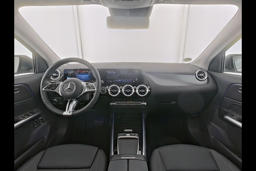 Mercedes-Benz GLA 250 e Plug-In Hybride Trekhaak | Distronic | Sfeerverlichting | Stuur en Stoelverwarming | Ledkoplampen Inclusief 24 maanden MB Certified garantie voor Europa.