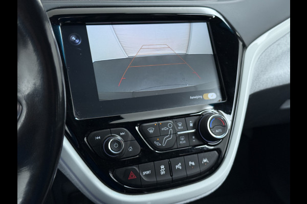 Opel Ampera-E 65kWh SOH 100% Leer Stuur+Stoelverwarming Camera Ecc Adap.Cruise Apple Carplay Android Auto Pdc Bose®-Sound Innovation Business  Autom.Inparkeren Dodehoek BTMS Assistent Lane Assist Lmv 17" Isofix Led Rijstrooksensor Keyless Xenon Wifi Origineel Nederlandse Auto, licht van gewicht, -en zeer energie-efficient!