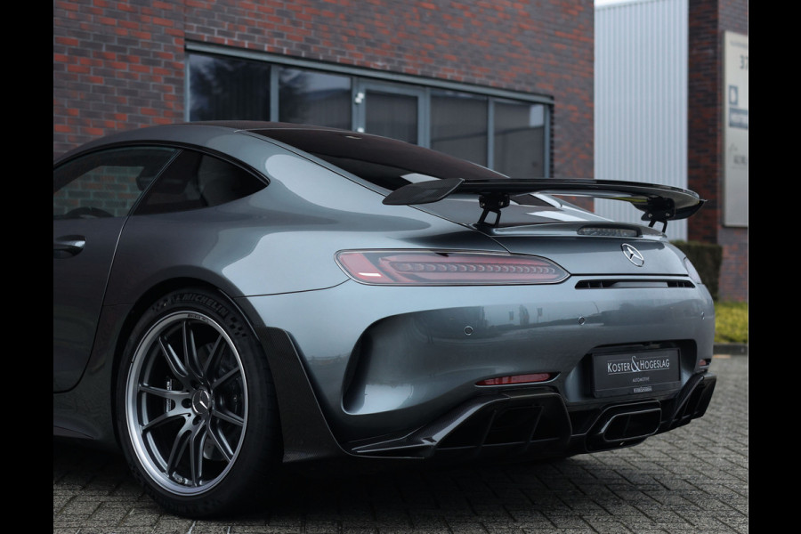 Mercedes-Benz AMG GT 4.0 R Pro | Selenit - Camera