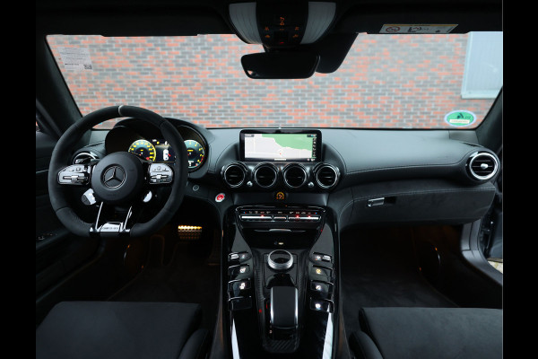 Mercedes-Benz AMG GT 4.0 R Pro | Selenit - Camera