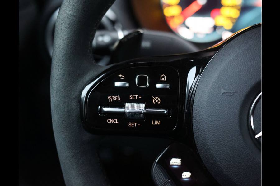 Mercedes-Benz AMG GT 4.0 R Pro | Selenit - Camera