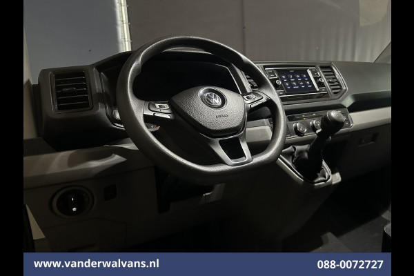 Volkswagen Crafter 2.0 TDI 141pk L3H3 L2H2 Euro6 Airco | Camera | Apple Carplay | Cruisecontrol Android Auto, Parkeersensoren, Bijrijdersbank, 3000kg Trekvermogen, zilver