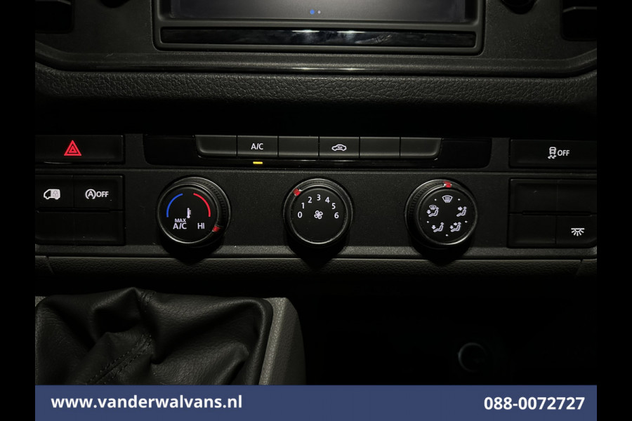 Volkswagen Crafter 2.0 TDI 140pk L3H3 L2H2 Euro6 Airco | Navigatie | Apple Carplay | Cruisecontrol Android Auto, Bijrijdersbank, 3000kg trekvermogen, zilver