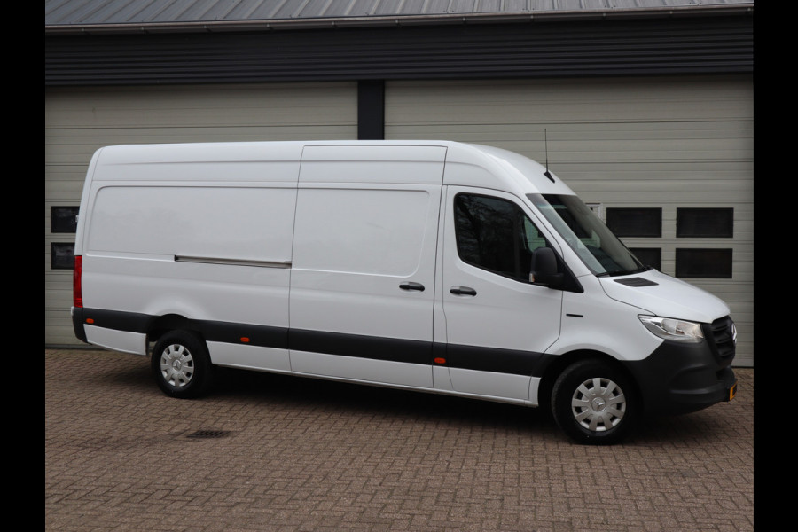 Mercedes-Benz eSprinter 314 Accu 113 kWh WLPT 445 KM - Snelladen - L3H2 Maxi - Trekhaak