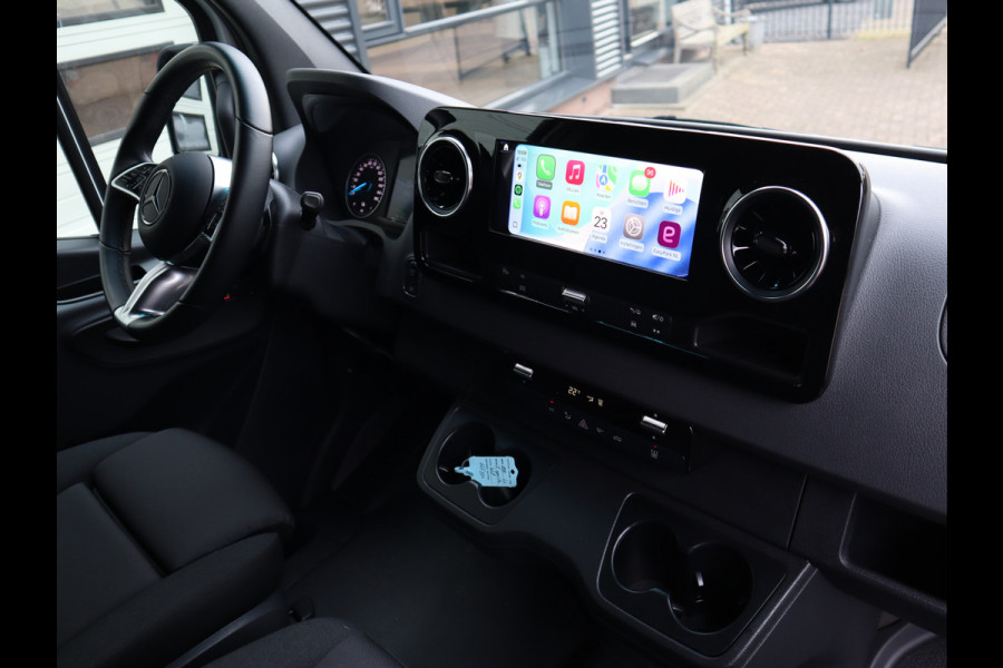 Mercedes-Benz eSprinter 314 Accu 113 kWh WLPT 445 KM - Snelladen - L3H2 Maxi - Trekhaak