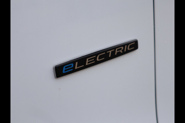 Mercedes-Benz eSprinter 314 Accu 113 kWh WLPT 445 KM - Snelladen - L3H2 Maxi - Trekhaak