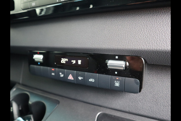 Mercedes-Benz eSprinter 314 Accu 113 kWh WLPT 445 KM - Snelladen - L3H2 Maxi - Trekhaak